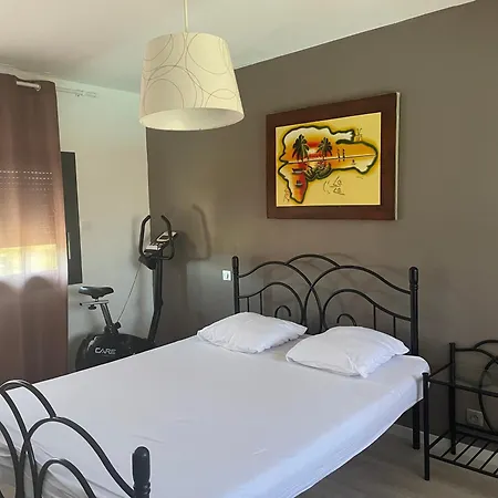 Villa Grande Avec Piscine Et Longages