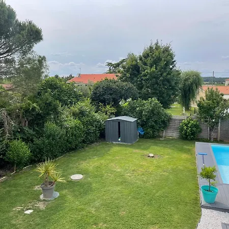 Grande Avec Piscine Et * Longages