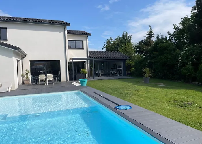 Βίλα Grande Avec Piscine Et *